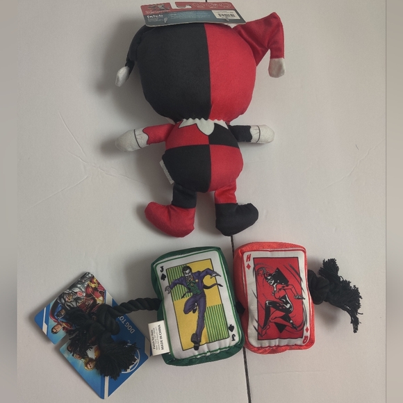 🆕 DC Comics DC Universe Harley Quinn & Joker Batman Sets of 2 Toys - Picture 2 of 4